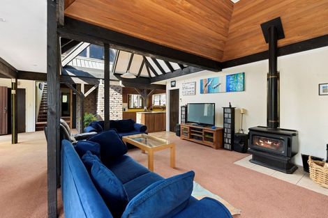 Photo of property in 56 Roslyn Road, Levin, 5510