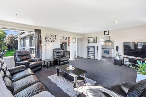 Photo of property in 20 Ashwood Street, Parklands, Christchurch, 8083
