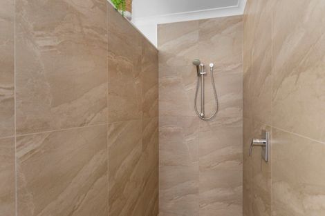 Photo of property in 5 Harmens Way, Greerton, Tauranga, 3112