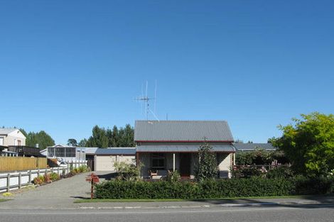 Photo of property in 212 Talbot Street, Geraldine, 7930