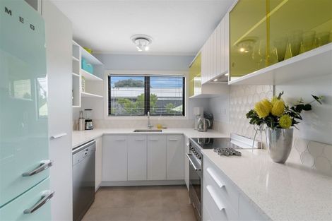 Photo of property in 7 William Street, Waikanae Beach, Waikanae, 5036