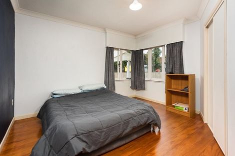 Photo of property in 77 Ngatai Road, Otumoetai, Tauranga, 3110