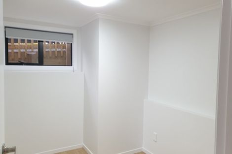 Photo of property in 24 Tamahere Drive, Glenfield, Auckland, 0629