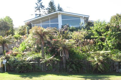 Photo of property in 46 Wakeman Road, Acacia Bay, Taupo, 3330
