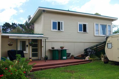 Photo of property in 2 Pokohui Avenue, Raglan, 3225