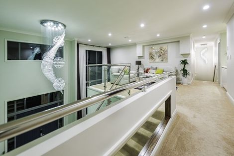 Photo of property in 28 Leburn Crescent, Flat Bush, Auckland, 2016