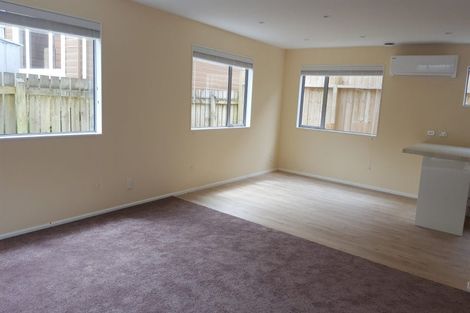 Photo of property in 37 Parkvale Road, Karori, Wellington, 6012