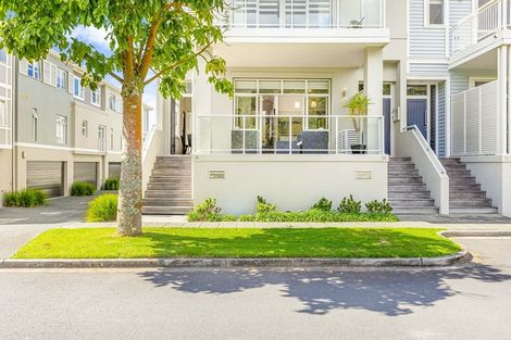 Photo of property in 16 Parkside Drive, Orewa, 0931