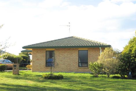 Photo of property in 6 Beachlands Place, Papamoa Beach, Papamoa, 3118