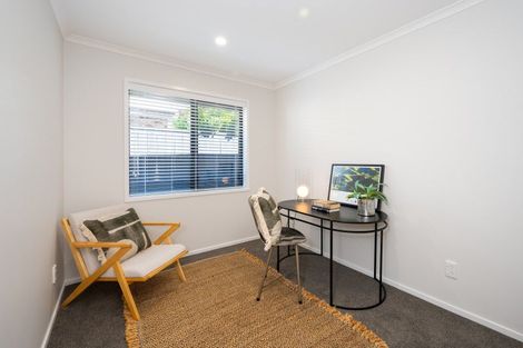 Photo of property in 50a Napier Road, Havelock North, 4130