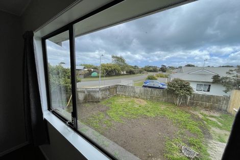 Photo of property in 7 Ross Grove, Paraparaumu, 5032