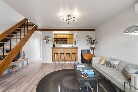 Photo of property in 4/14 Fowlds Avenue, Sandringham, Auckland, 1025