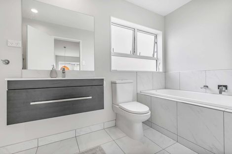 Photo of property in 39 Nautilus Drive, Gulf Harbour, Whangaparaoa, 0930