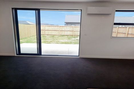 Photo of property in 4 Te Kanawa Lane, Rolleston, 7615