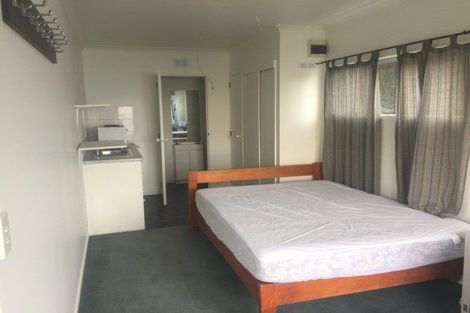 Photo of property in 52 Greenstone Place, Fernhill, Queenstown, 9300