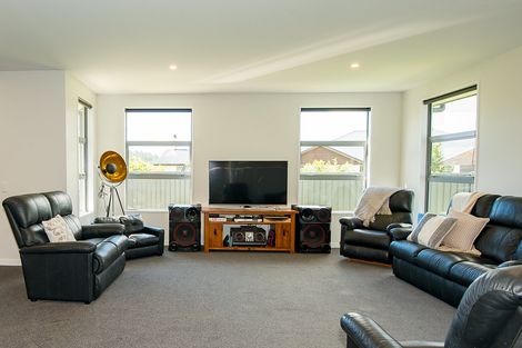 Photo of property in 13 Stowell Drive, Cromwell, 9310