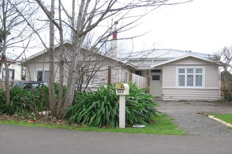 Photo of property in 505 Featherston Street, Roslyn, Palmerston North, 4414