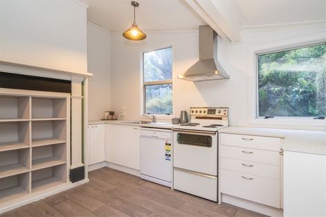 Photo of property in 231 Ravensbourne Road, Ravensbourne, Dunedin, 9022