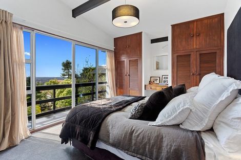 Photo of property in 38 Whareora Terrace, Cashmere, Christchurch, 8022