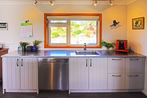 Photo of property in 75 Ahiaruhe Road, Ahiaruhe, Carterton, 5792