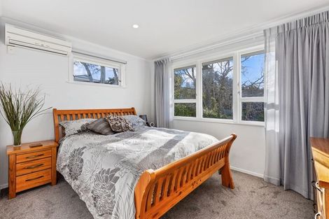 Photo of property in 39 Japonica Drive, Beach Haven, Auckland, 0626
