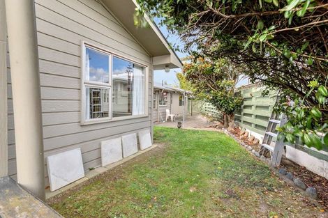 Photo of property in 34 John F Kennedy Drive, Milson, Palmerston North, 4414