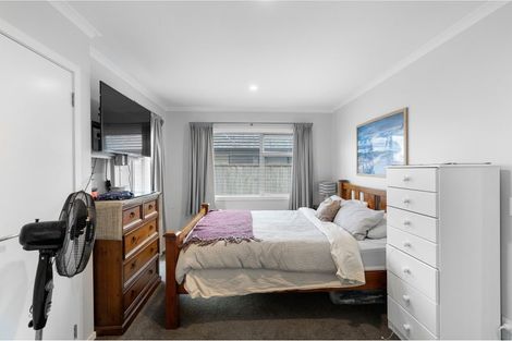 Photo of property in 11a Saxton Street, Levin, 5510