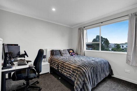 Photo of property in 9 Bronte Place, Whalers Gate, New Plymouth, 4310