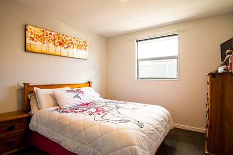 Photo of property in 13 Stowell Drive, Cromwell, 9310