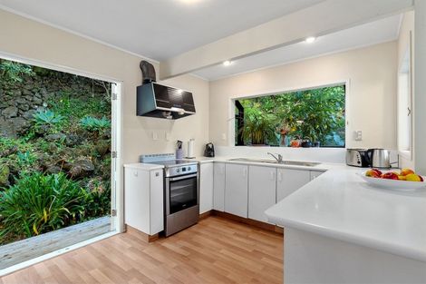 Photo of property in 52b Aroha Avenue, Sandringham, Auckland, 1025