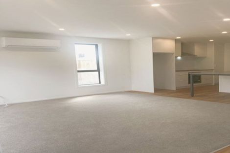 Photo of property in 1/27 Main Road, Wainuiomata, Lower Hutt, 5014