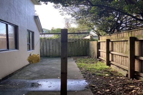 Photo of property in 227 The Parade, Island Bay, Wellington, 6023