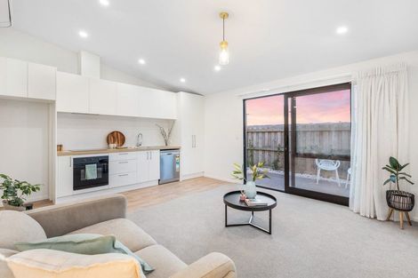 Photo of property in 213 Gordon Road, Mosgiel, 9024