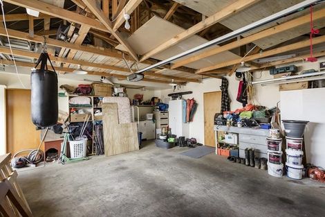 Photo of property in 28 Silverstream Drive, Mosgiel, 9024