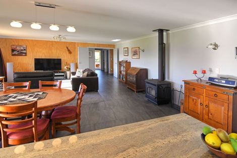 Photo of property in 75 Ahiaruhe Road, Ahiaruhe, Carterton, 5792