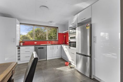 Photo of property in 25 Falstaff Street, Stratford, 4332