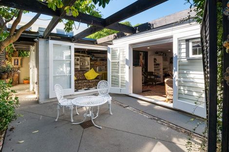 Photo of property in 93 Marine Parade, Mount Maunganui, 3116