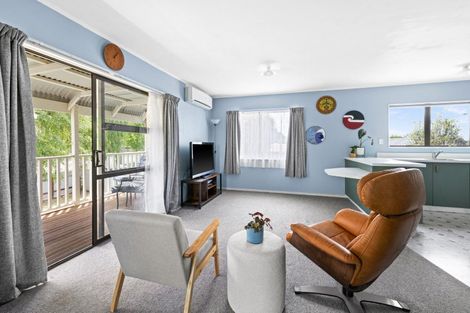 Photo of property in 5 Cormack Place, Greenmeadows, Napier, 4112