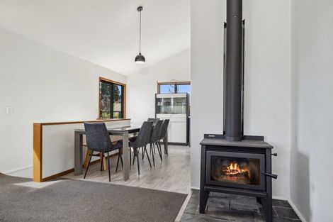 Photo of property in 2/11 Kereru Street, Two Mile Bay, Taupo, 3330