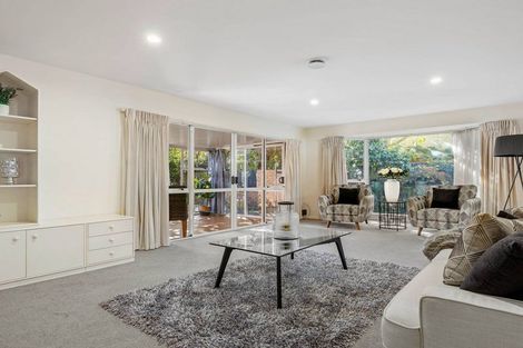 Photo of property in 2 Dalefield Drive, Cashmere, Christchurch, 8022