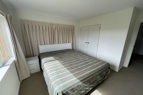 Photo of property in 105a Stanley Road, Glenfield, Auckland, 0629