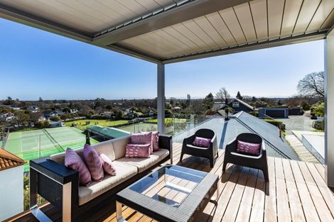 Photo of property in 14 Upper Crichton Terrace, Cashmere, Christchurch, 8022