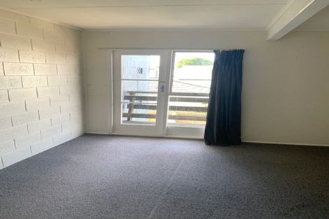 Photo of property in 2/49 Picton Avenue, Riccarton, Christchurch, 8011