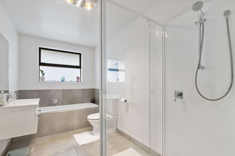 Photo of property in 26 Harding Drive, Papamoa Beach, Papamoa, 3118