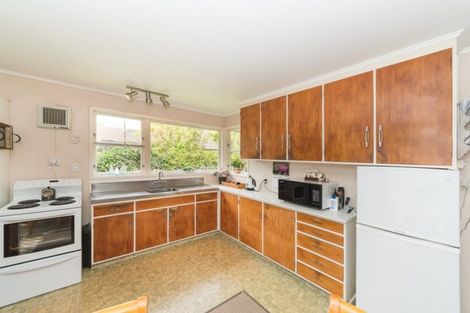 Photo of property in 1 College Street, Awapuni, Palmerston North, 4412