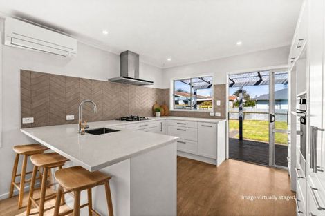 Photo of property in 60 Douglas Mclean Avenue, Marewa, Napier, 4110