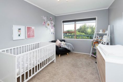 Photo of property in 2/21 Roysfield Lane, Sunnyhills, Auckland, 2010