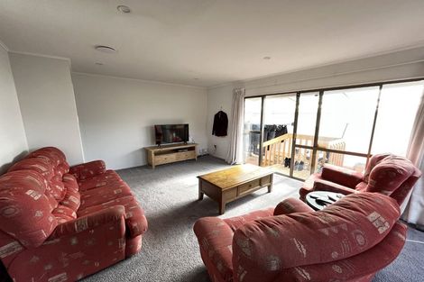 Photo of property in 35b Latitude Close, Whitby, Porirua, 5024