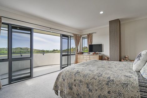 Photo of property in 40 Wheatley Road, Waiohiki, Napier, 4183