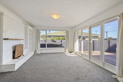 Photo of property in 3 Fairford Street, Bishopdale, Christchurch, 8053